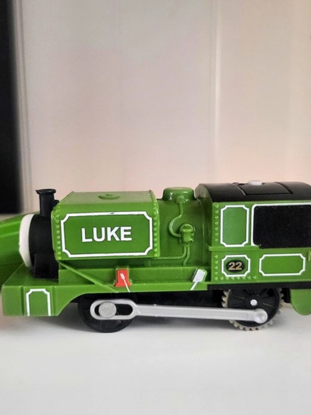 Fisher-Price Thomas & Friends TrackMaster R/C Luke Toy Train